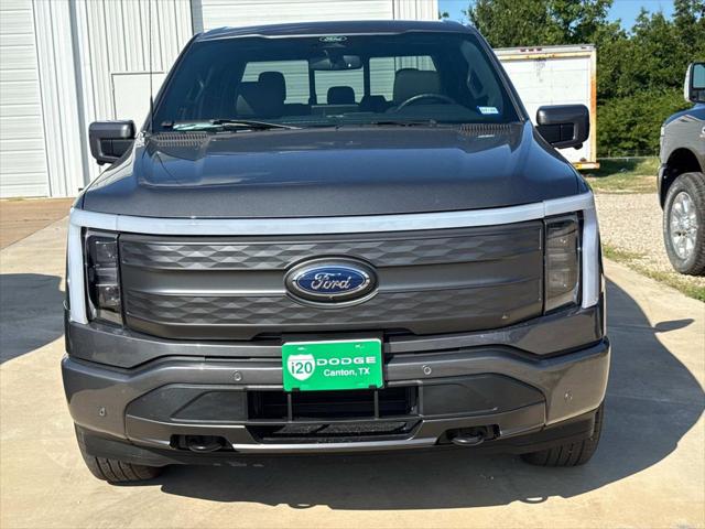 2022 Ford F-150 Lightning Lariat