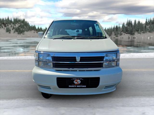 2000 Nissan El Grande VAN