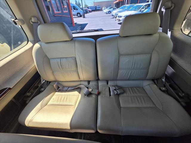 2000 Nissan El Grande VAN