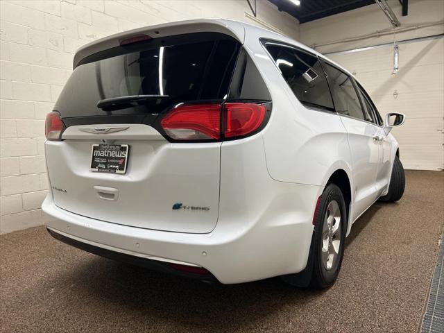 2019 Chrysler Pacifica Hybrid Touring Plus