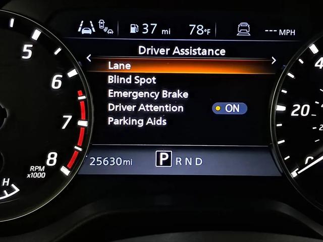 2023 Nissan Titan Crew Cab SV 4x2