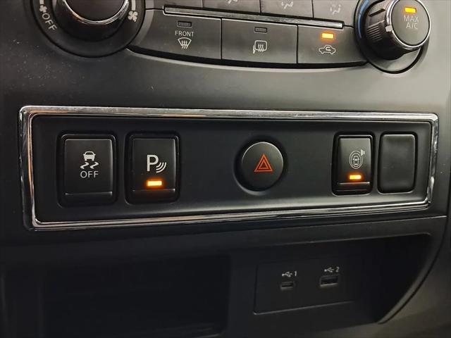 2023 Nissan Titan Crew Cab SV 4x2