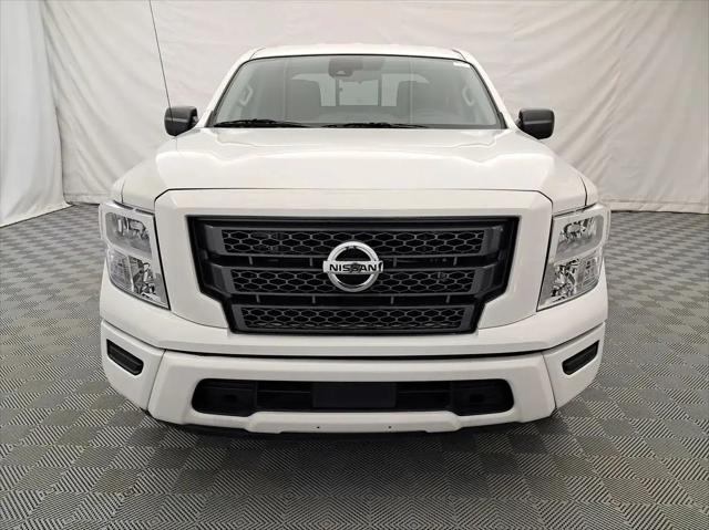 2023 Nissan Titan Crew Cab SV 4x2 for sale in Arlington Heights, IL