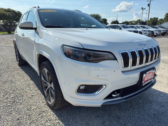 2019 Jeep Cherokee Overland 4x4 2019 Jeep Cherokee Overland 4x4