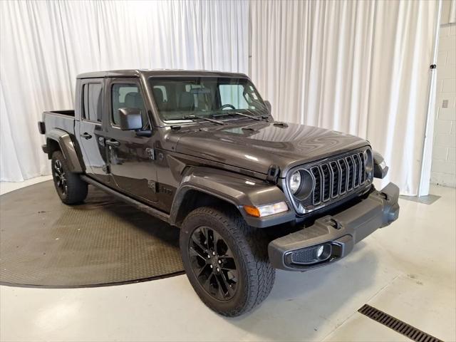 2024 Jeep Gladiator Nighthawk 2024 Jeep Gladiator Nighthawk