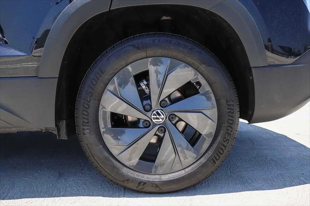 2025 Volkswagen Taos 1.5T S