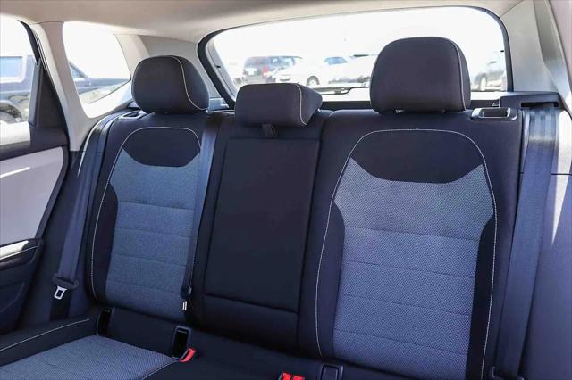 2025 Volkswagen Taos 1.5T S