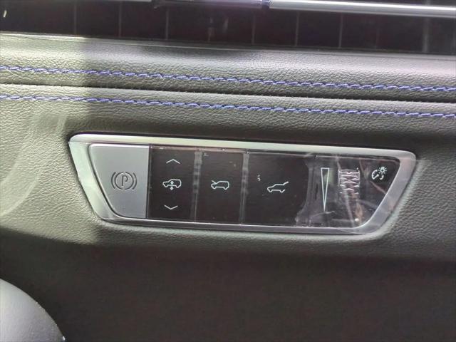 2026 Cadillac Escalade IQ Luxury