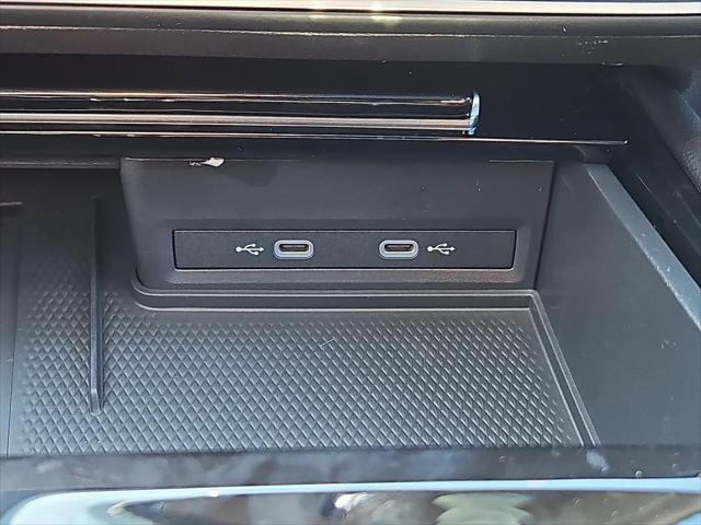 2026 Volkswagen Atlas Peak Edition