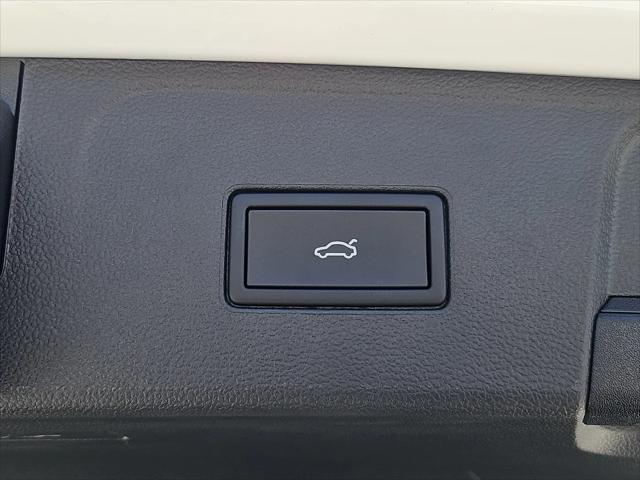 2026 Volkswagen Atlas Peak Edition