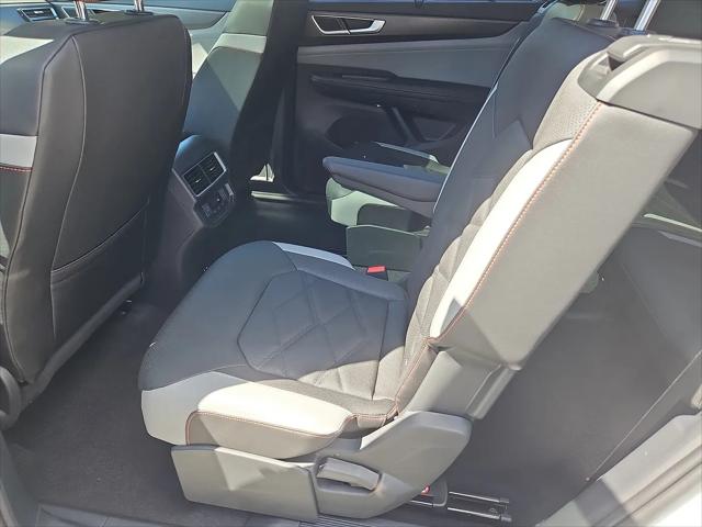 2026 Volkswagen Atlas Peak Edition