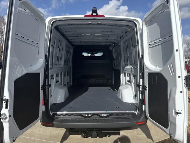 2025 Mercedes-Benz Sprinter 2500 Standard Roof 4-Cyl Diesel HO