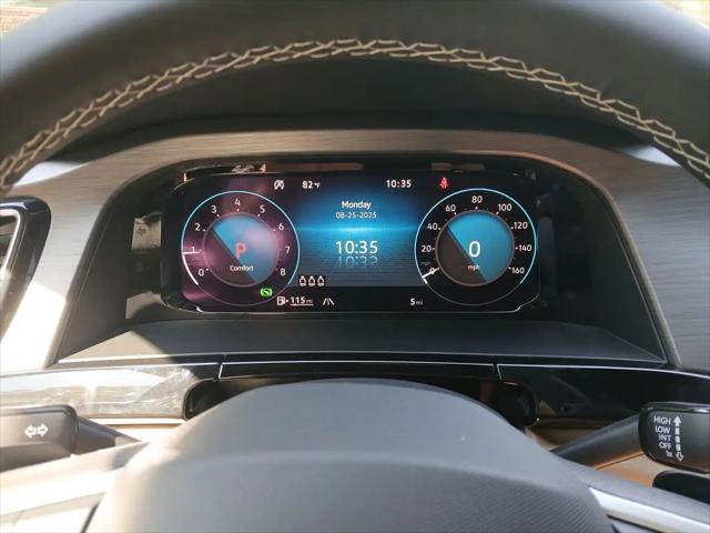 2026 Volkswagen Atlas Cross Sport SE with Technology