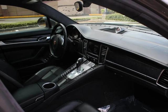 2013 Porsche Panamera GTS