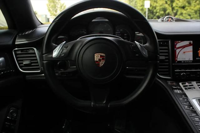 2013 Porsche Panamera GTS
