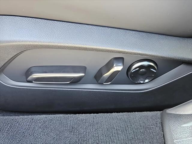 2025 Acura TLX Technology Package