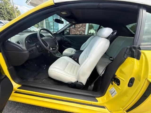 2001 Ford Mustang GT