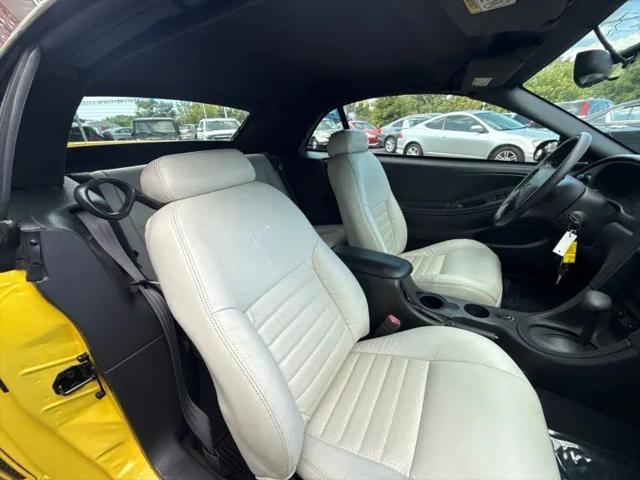 2001 Ford Mustang GT