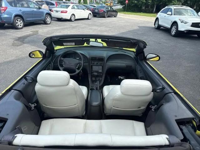 2001 Ford Mustang GT