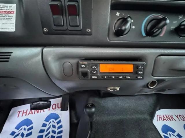 2004 Ford F-550 XL