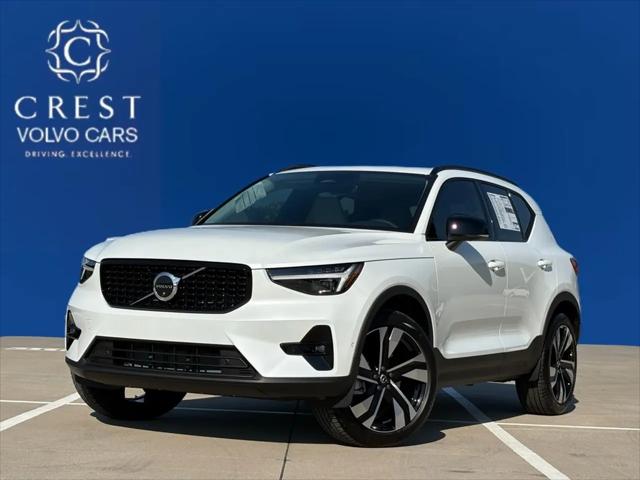 2026 Volvo XC40 Plus, B4 FWD Gas (mild hybrid), Dark for sale in Frisco, TX