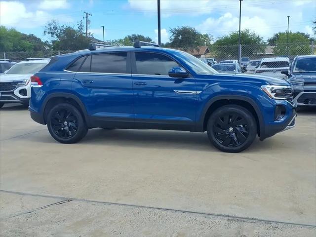 2026 Volkswagen Atlas Cross Sport SE with Technology