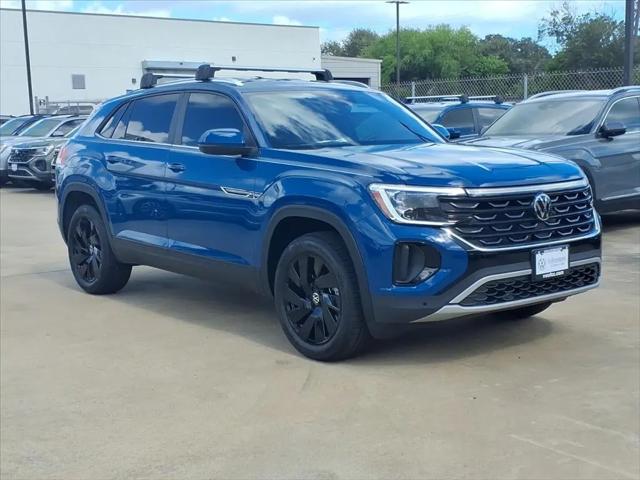 2026 Volkswagen Atlas Cross Sport SE with Technology