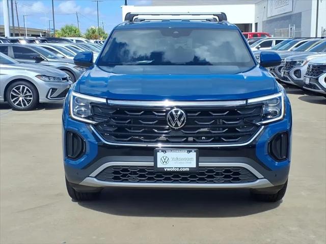 2026 Volkswagen Atlas Cross Sport SE with Technology