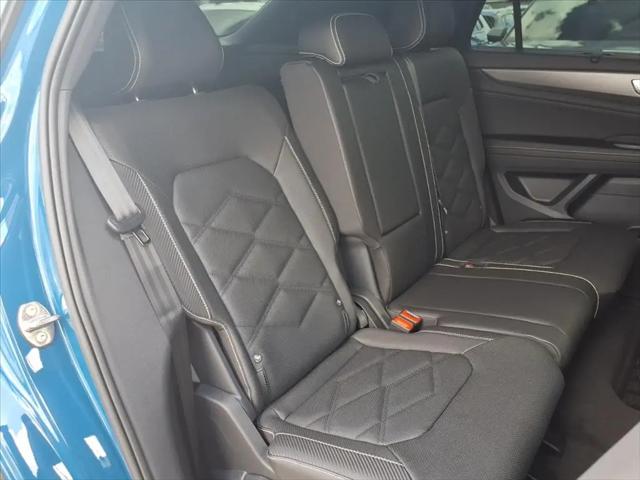 2026 Volkswagen Atlas Cross Sport SE with Technology