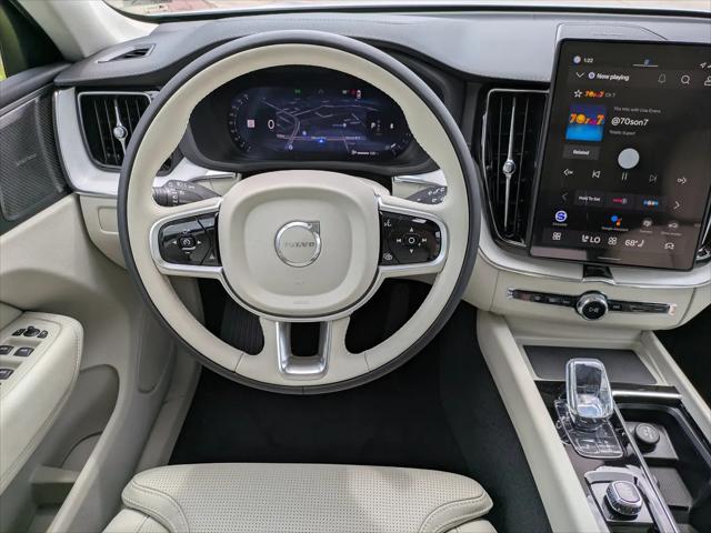 2026 Volvo XC60 B5 Ultra
