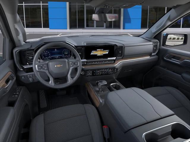 2026 Chevrolet Silverado 1500 4WD Crew Cab Standard Bed LT