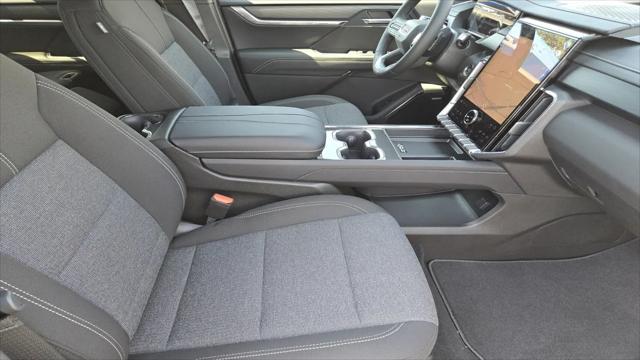 2026 GMC Acadia FWD Elevation
