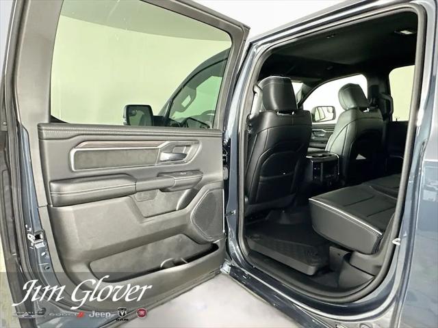 2026 Ram 1500 Laramie Crew Cab 4x4 5'7" Box