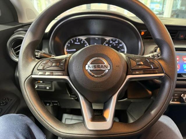 2021 Nissan Kicks S Xtronic CVT