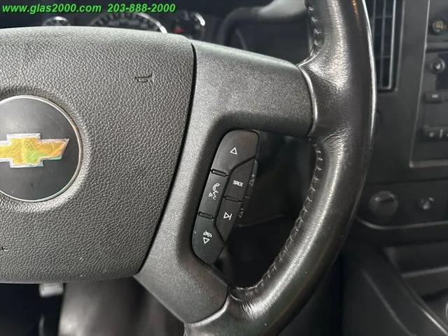 2022 Chevrolet Express Passenger RWD 3500 Extended Wheelbase LS