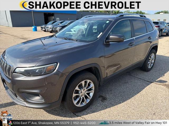 2019 Jeep Cherokee Latitude Plus 4x4 for sale in Shakopee, MN