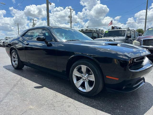 2020 Dodge Challenger SXT