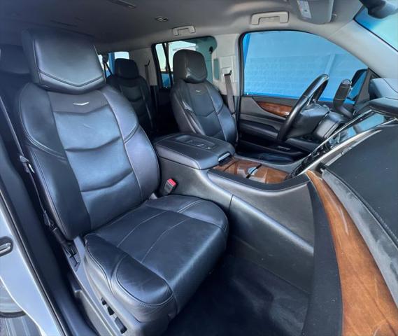 2016 Cadillac Escalade ESV Standard