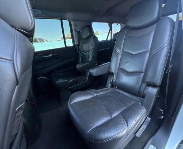 2016 Cadillac Escalade ESV Standard