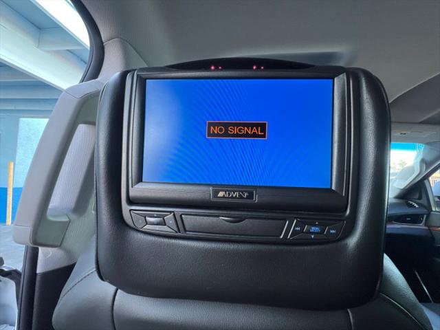 2016 Cadillac Escalade ESV Standard