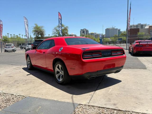 2015 Dodge Challenger SXT