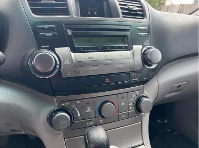 2012 Toyota Highlander Base V6
