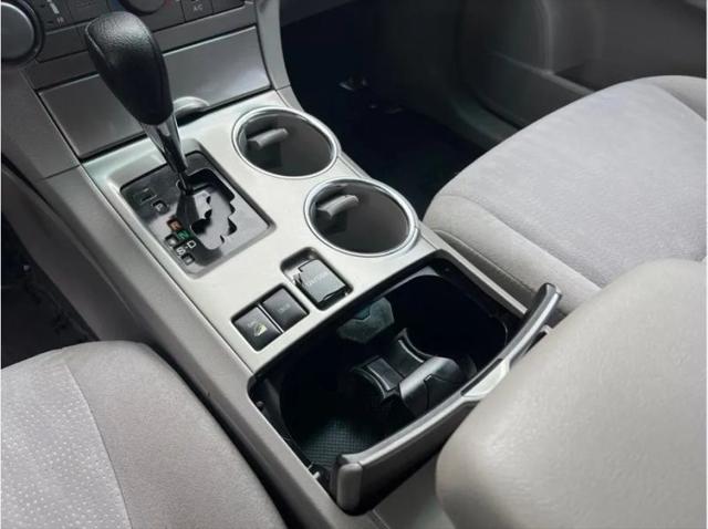 2012 Toyota Highlander Base V6