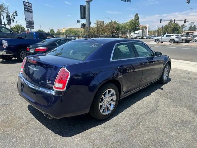 2014 Chrysler 300 300