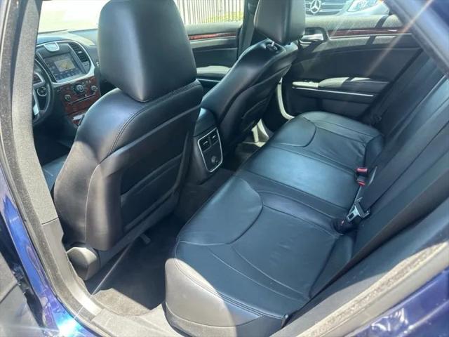 2014 Chrysler 300 300