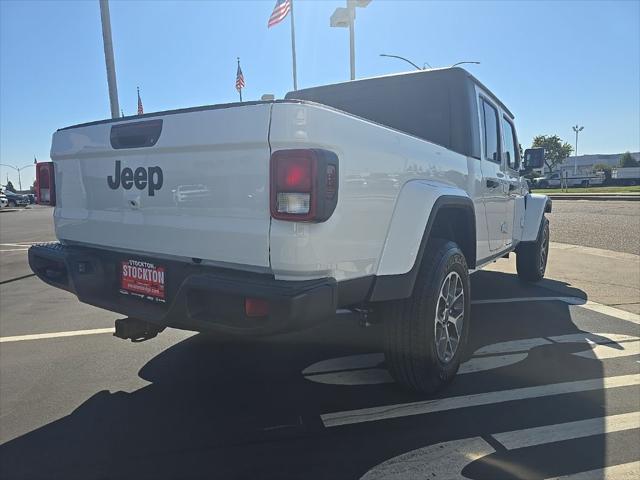 2025 Jeep Gladiator Sport S