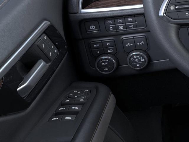 2025 Chevrolet Suburban 4WD Premier