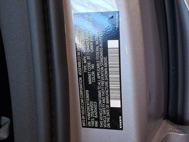 2026 Volvo XC60 B5 Plus