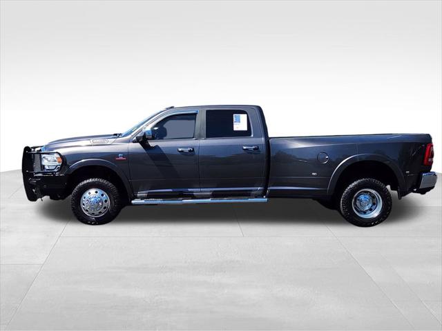 2019 RAM 3500 Laramie Crew Cab 4x4 8 Box