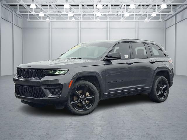 2022 Jeep Grand Cherokee Altitude 4x4